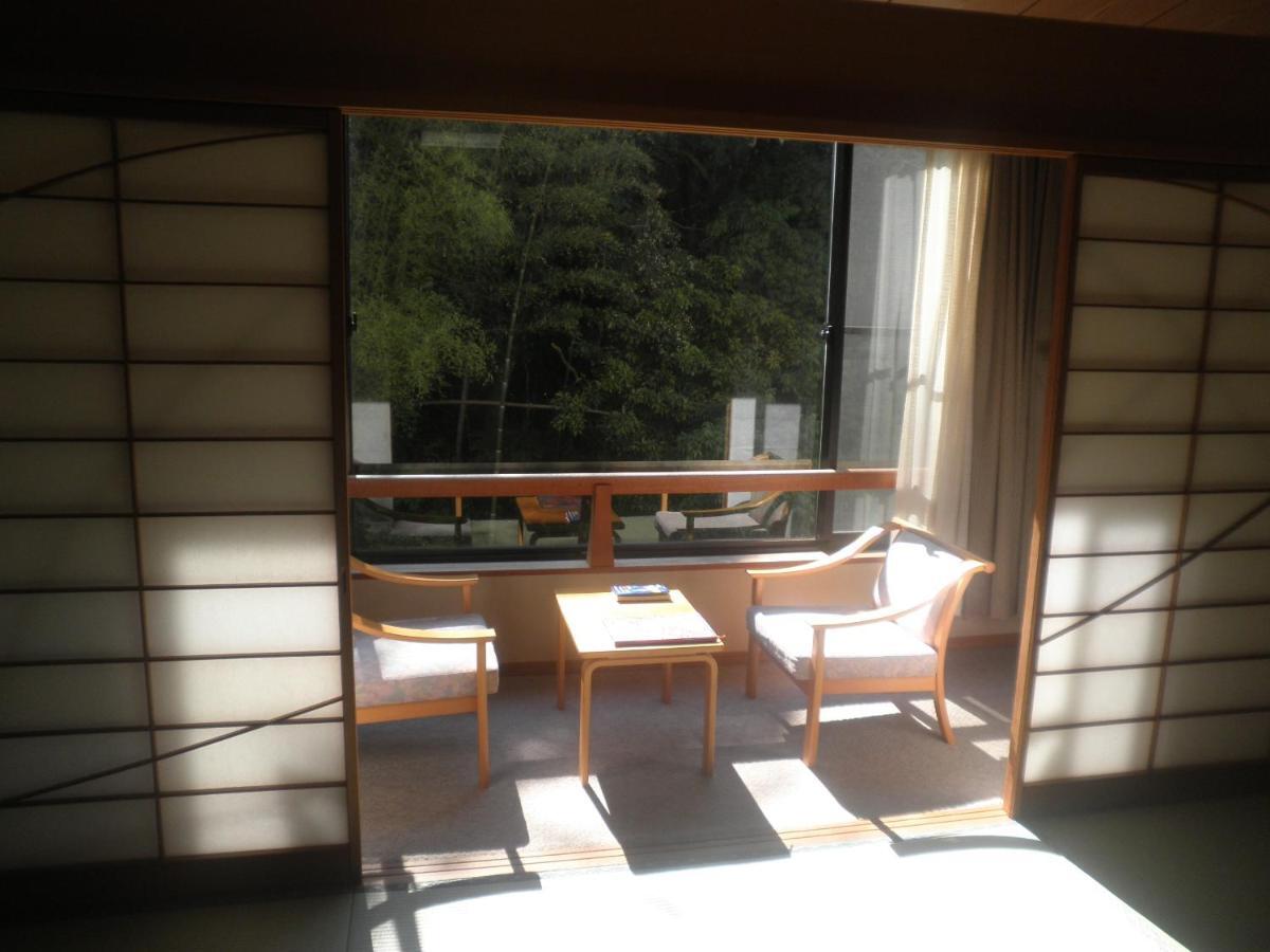 Kouraku Hotel Miszasza Kültér fotó