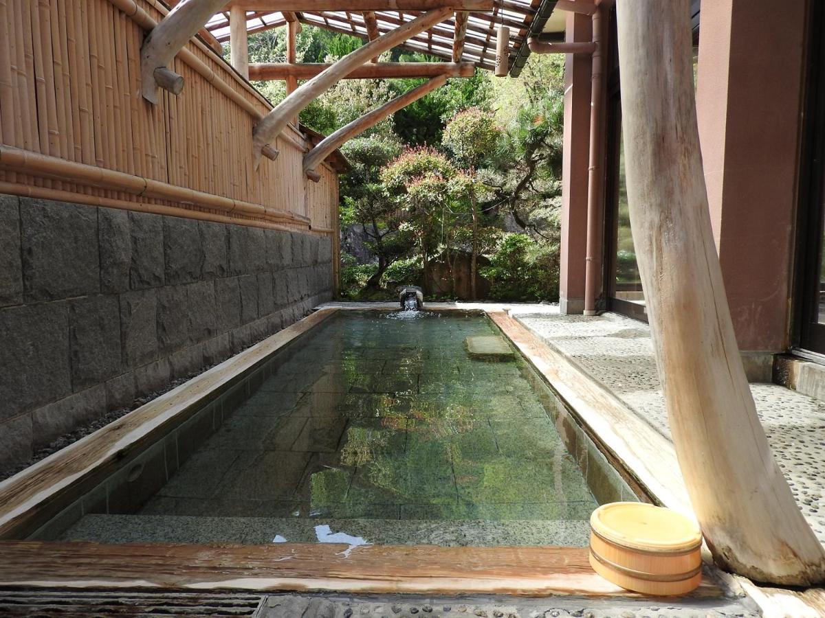 Kouraku Hotel Miszasza Kültér fotó